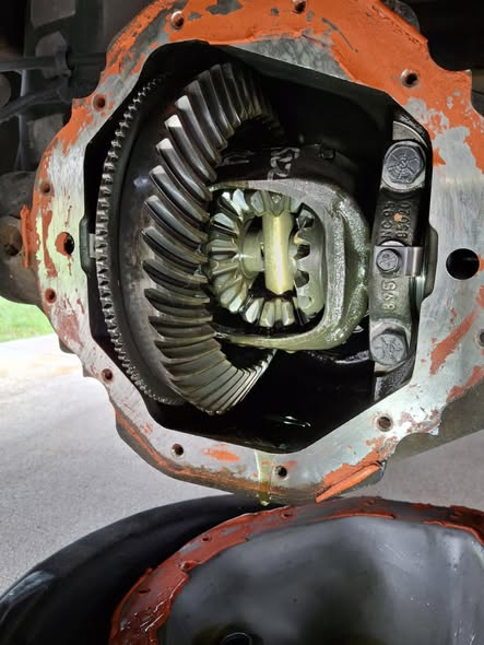 Rear differential opened up — ring and pinion gear inspection